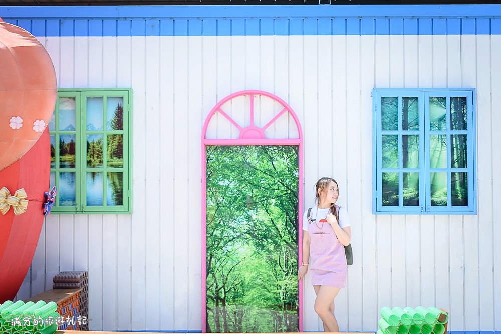 彰化鹿港景點》緞帶王 免門票觀光工廠 情侶約會必訪 超唯美的繽紛彩虹牆 - 滿分的旅遊札記