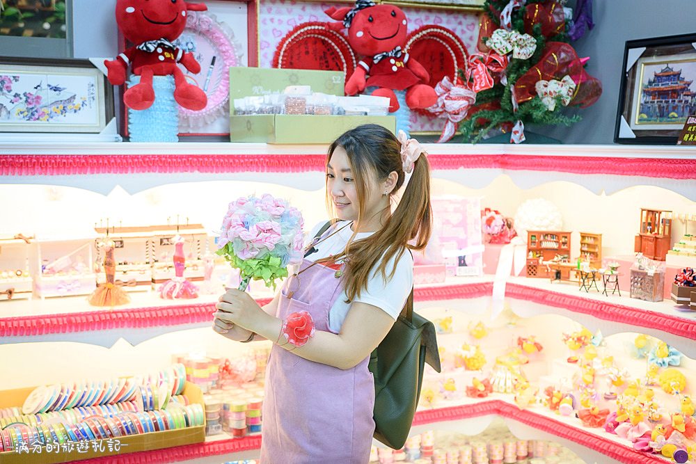 彰化鹿港景點》緞帶王 免門票觀光工廠 情侶約會必訪 超唯美的繽紛彩虹牆 - 滿分的旅遊札記