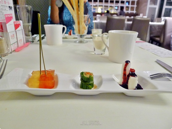 ［食誌］台北市．舒果．新米蘭蔬食（羅斯福店）Sufood Restaurant（2）