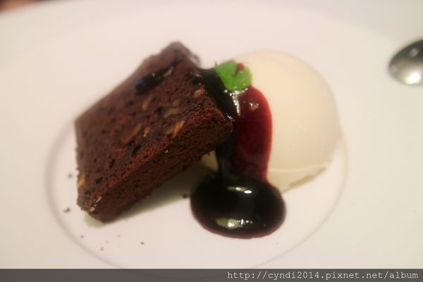 IMG_1801.JPG IMG_1801.JPG