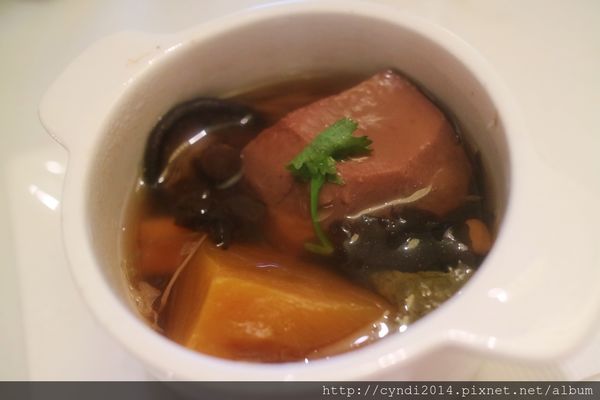 IMG_1794.JPG IMG_1794.JPG