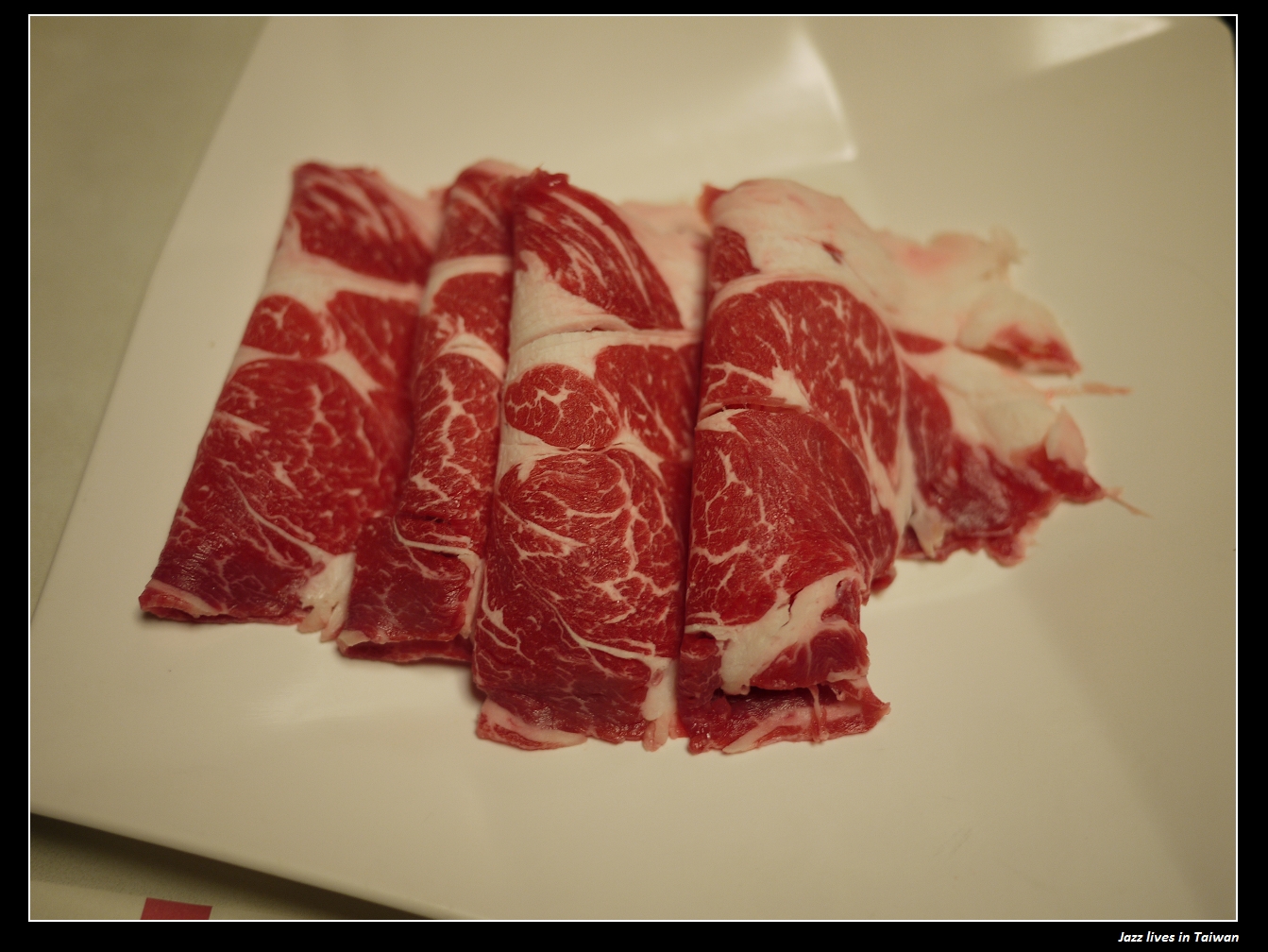 [滿堂紅] 大口吃肉大口喝湯, 暢快人生夫復何求~