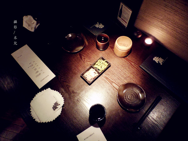 鐵窩 Tamariba：【台北市大安區。居酒屋】鐵窩 Tamariba 在小巷裡的異國風居酒屋 創意好滋味 燈光美氣氛佳