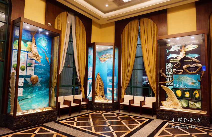 台中老字號海鮮餐廳》新天地梧棲創始店。熱門經典料理合菜四人一次滿足只要2000元！家庭聚餐 婚宴美食 - 小潔趴趴走旅遊札記