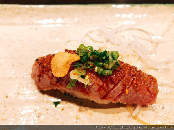 圓圓家愛吃貨-《台北南港》南港日式御便當，陶膳日本料理，季節美食好味道，處處充滿驚喜的無菜單料理