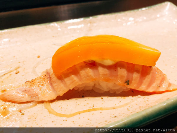 圓圓家愛吃貨-《台北南港》南港日式御便當，陶膳日本料理，季節美食好味道，處處充滿驚喜的無菜單料理