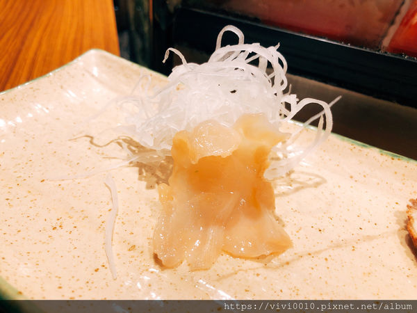 圓圓家愛吃貨-《台北南港》南港日式御便當，陶膳日本料理，季節美食好味道，處處充滿驚喜的無菜單料理