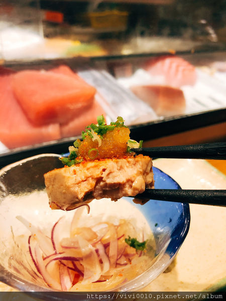 圓圓家愛吃貨-《台北南港》南港日式御便當，陶膳日本料理，季節美食好味道，處處充滿驚喜的無菜單料理