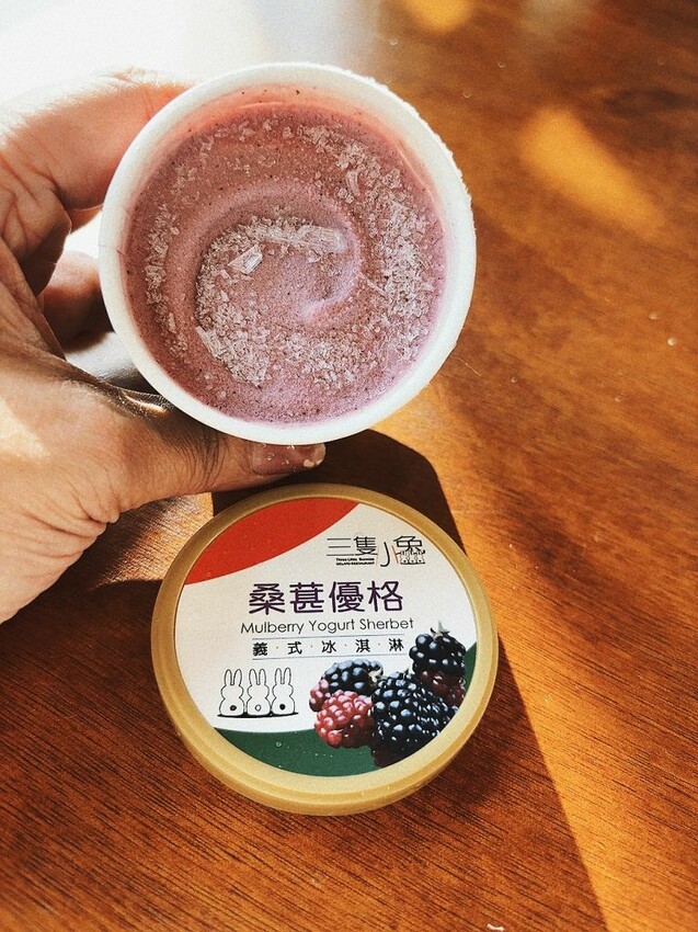 嘉義親子景點推薦!綠盈牧場X養牛人家餵小牛體驗、早午餐一次滿足。