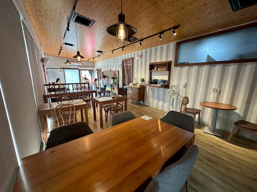 嘉義親子景點推薦!綠盈牧場X養牛人家餵小牛體驗、早午餐一次滿足。