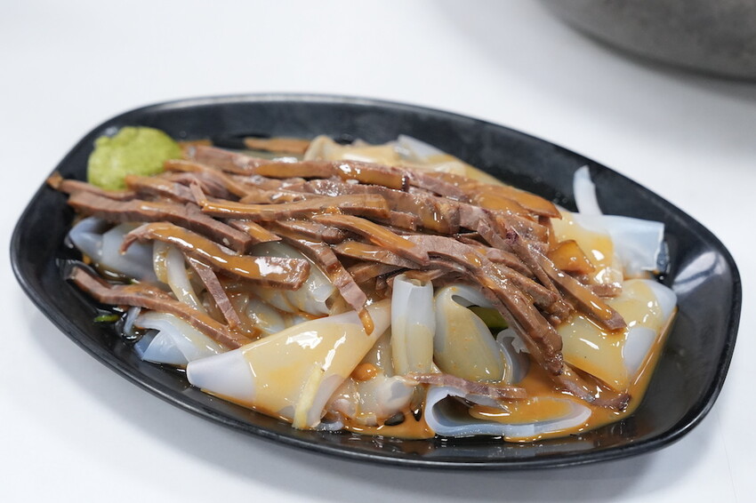 台中市南屯區台中美食|清真恩德元餃子館 絕對要預約!台中最強炭燒牛肉火鍋