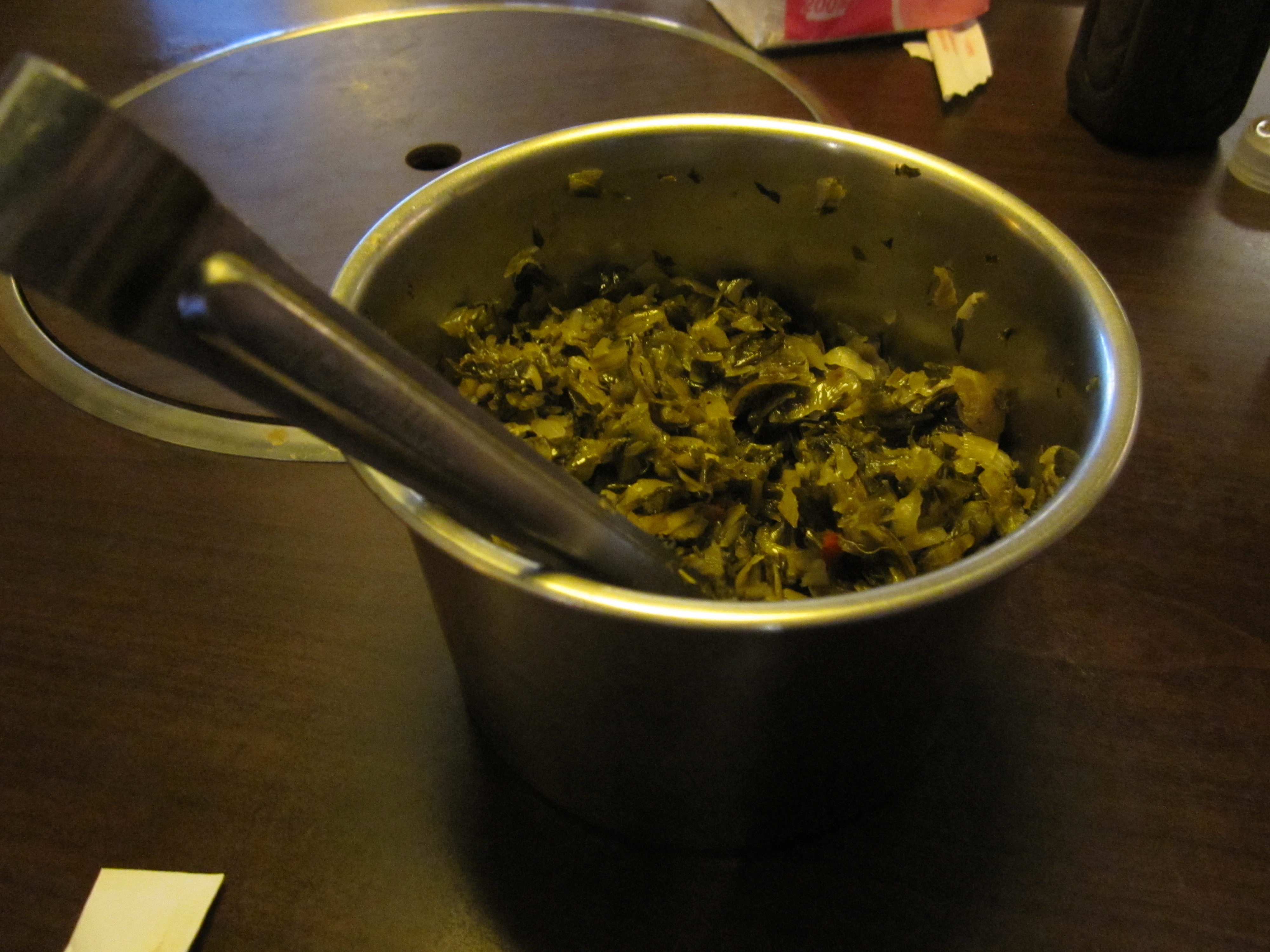 麻辣鍋店裡吃麻辣麵