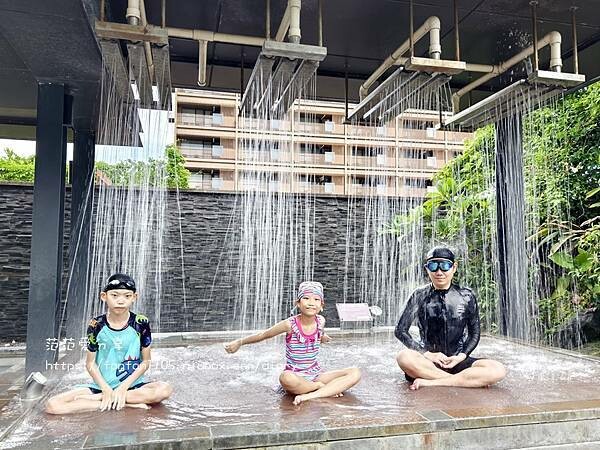 陽明山天籟渡假酒店｜半露天獨立溫泉浴池｜親子滑水道，全家放空首選天堂 (46).jpg