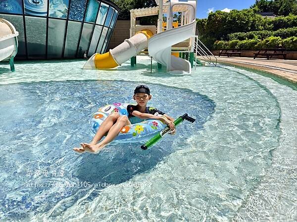 陽明山天籟渡假酒店｜半露天獨立溫泉浴池｜親子滑水道，全家放空首選天堂 (111).jpg