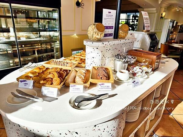 陽明山天籟渡假酒店｜半露天獨立溫泉浴池｜親子滑水道，全家放空首選天堂 (96).jpg