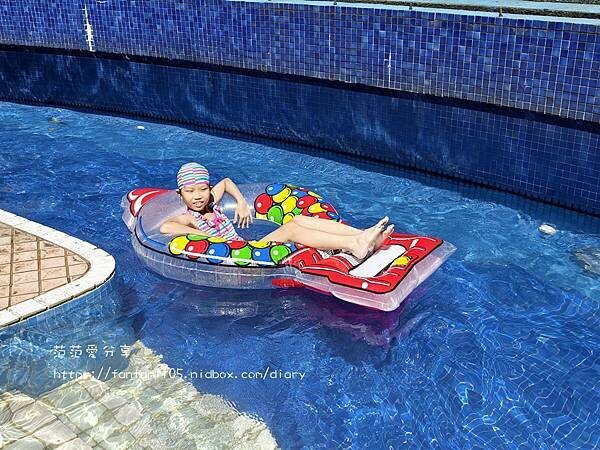 陽明山天籟渡假酒店｜半露天獨立溫泉浴池｜親子滑水道，全家放空首選天堂 (113).jpg