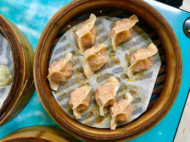 【台北|南京三民站】亓家蒸餃專賣店_薄而清透的餃子讓人念念不忘_微酸微辣的韓式蒸餃獨得大家的鍾愛