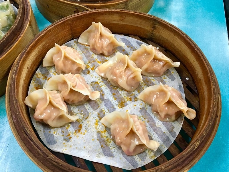 【台北|南京三民站】亓家蒸餃專賣店_薄而清透的餃子讓人念念不忘_微酸微辣的韓式蒸餃獨得大家的鍾愛