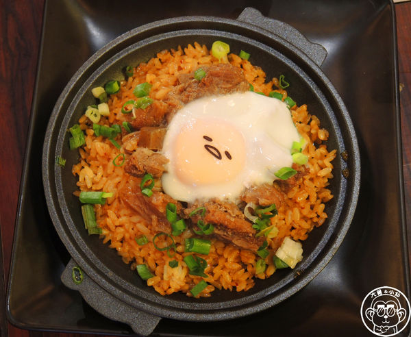 DOHTON BORI 道頓堀御好燒:期間限定【104.11/27-105.1/17・道頓堀御好燒】季節限定蛋黃哥鐵板料理 DOHTON BORI 道頓堀御好燒:期間限定【104.11/27-105.1/17・道頓堀御好燒】季節限定蛋黃哥鐵板料理