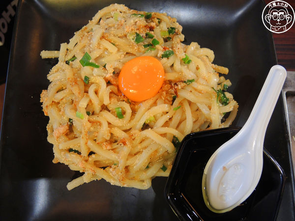 DOHTON BORI 道頓堀御好燒:期間限定【104.11/27-105.1/17・道頓堀御好燒】季節限定蛋黃哥鐵板料理 DOHTON BORI 道頓堀御好燒:期間限定【104.11/27-105.1/17・道頓堀御好燒】季節限定蛋黃哥鐵板料理