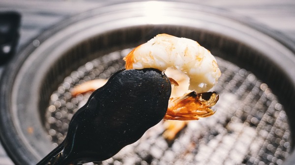 好客音樂燒烤(市府店)：好客音樂燒烤│吃到飽 台北燒肉 駐唱餐廳 帝王蟹 │信義區市府站1號出口