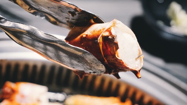 好客音樂燒烤(市府店)：好客音樂燒烤│吃到飽 台北燒肉 駐唱餐廳 帝王蟹 │信義區市府站1號出口