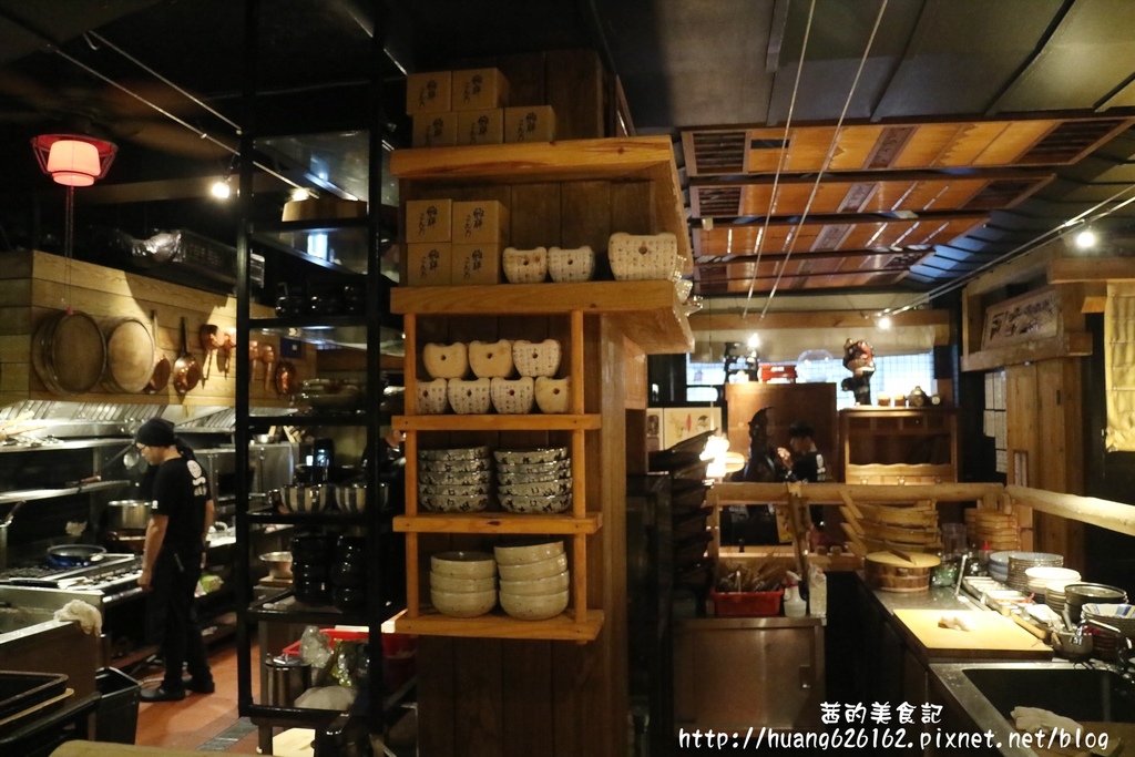 IMG_4695.JPG IMG_4695.JPG