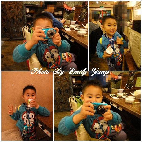 齊齊與阿姨互拍 齊齊與阿姨互拍