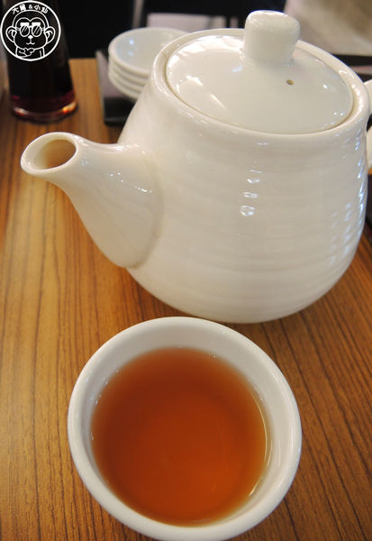 星上星港式飲茶(桃園創始店)：呷飽祙【桃園･星上星港式飲茶】有蒸籠車的港式飲茶