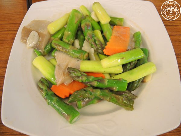 星上星港式飲茶(桃園創始店)：呷飽祙【桃園･星上星港式飲茶】有蒸籠車的港式飲茶