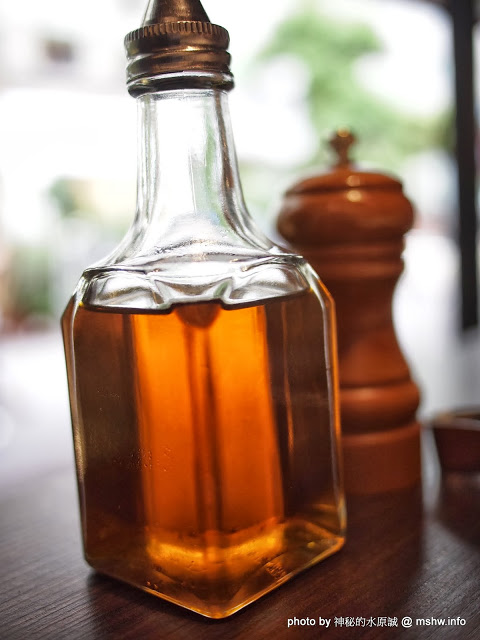 PASSIONE 帕希諾窯烤拿坡里披薩專門店：【食記】台北大安-PASSIONE 帕希諾手工窯烤拿坡里披薩專門店 : 餅皮再Q彈點會更好!