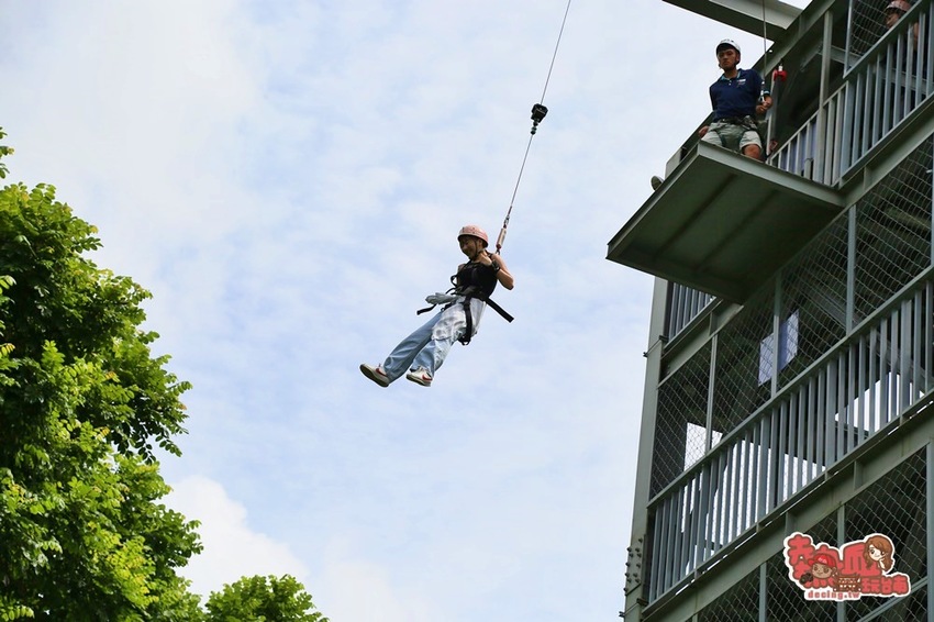 【台南住宿】全台唯一冒險體驗飯店，入住前先來場自由落體吧：趣淘漫旅 - 熱血玩台南。跳躍新世界
