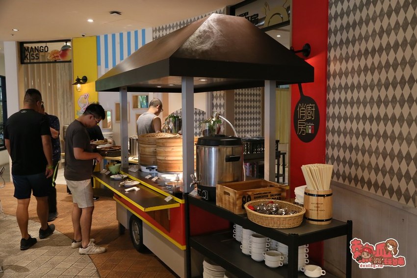 【台南住宿】全台唯一冒險體驗飯店，入住前先來場自由落體吧：趣淘漫旅 - 熱血玩台南。跳躍新世界