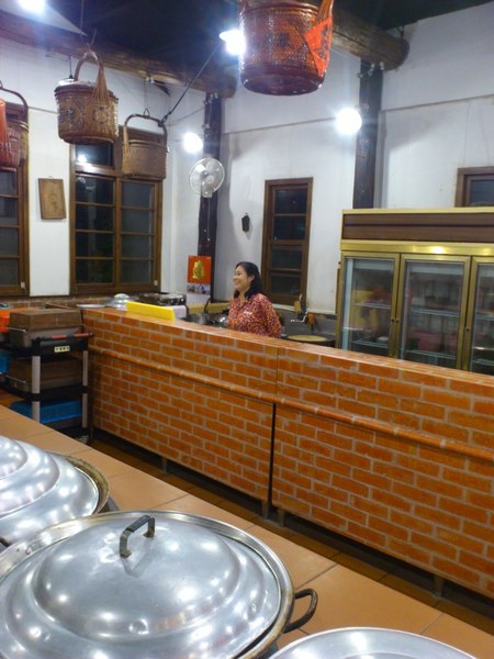 金竹味餐廳：[南投][美食]金竹味餐廳~爆料天后阿嬤ㄟ古早味