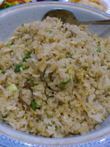 金竹味餐廳：[南投][美食]金竹味餐廳~爆料天后阿嬤ㄟ古早味