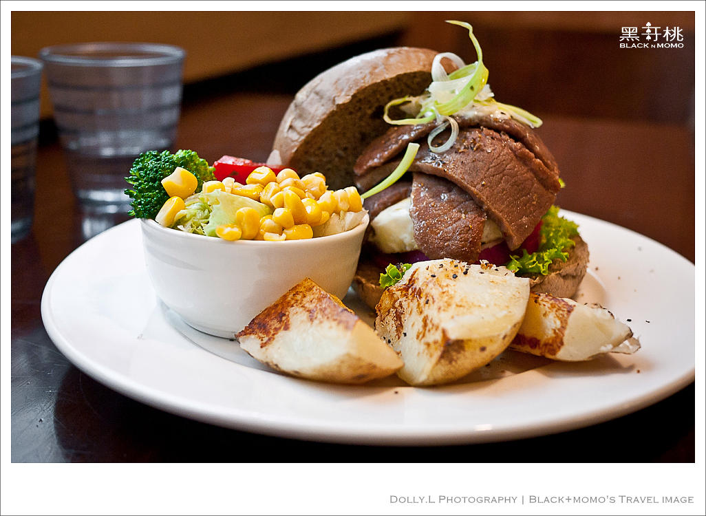 131005-P028.jpg 131005-P028.jpg