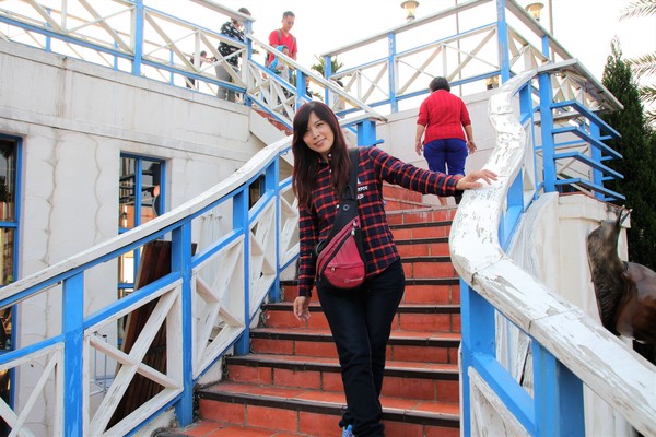 赤腳精靈景觀餐廳:【南投景點】赤腳精靈景觀餐廳,窯烤麵包,休閒露營~情侶約會親子旅遊免費入園