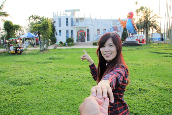 赤腳精靈景觀餐廳:【南投景點】赤腳精靈景觀餐廳,窯烤麵包,休閒露營~情侶約會親子旅遊免費入園