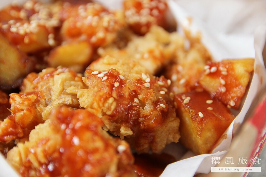 肯德基「韓辛甜薯無骨大口脆雞」好吃嗎？肯德基韓式炸雞記得搭配優惠券！