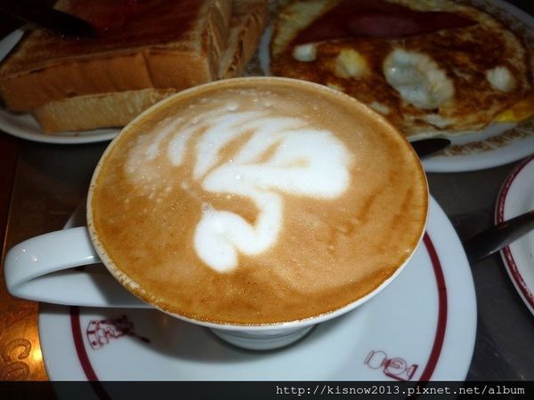 蜂大15-卡布奇諾.JPG 蜂大15-卡布奇諾.JPG