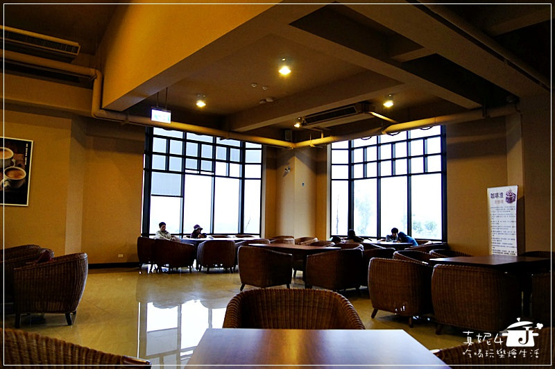 宜蘭頭城 伯朗城堡咖啡館