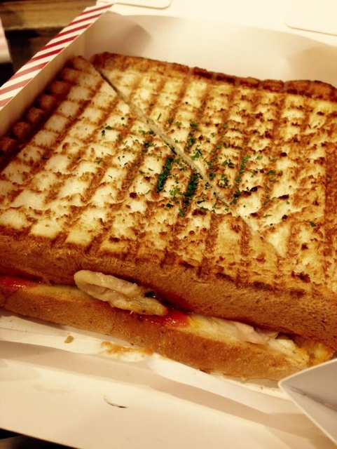 [台北] 2gether(南京復興店) 可愛溫馨美味吐司餐點~~