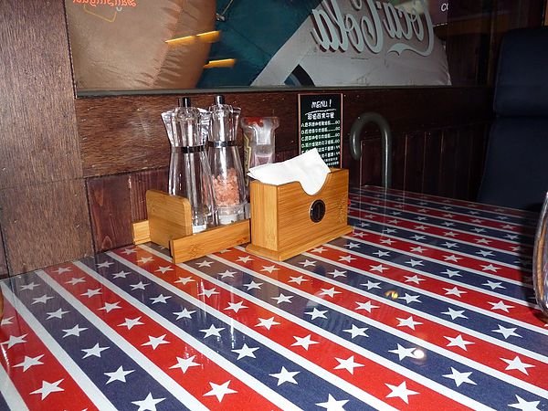 WORTHY活西美式餐飲：素食漢堡初体驗--WORTHY活西美式餐飲口碑券体驗心得