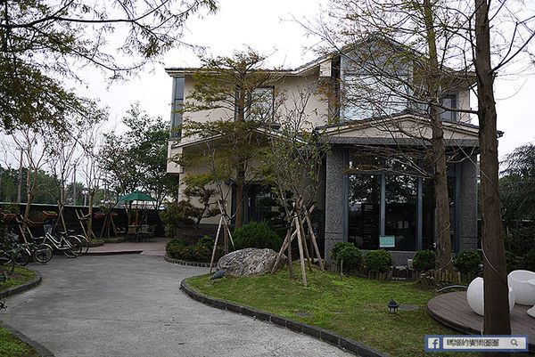 宜蘭民宿【波卡拉渡假會館】一起旅行去！時尚豪華4人房。溫泉民宿。礁溪泡湯