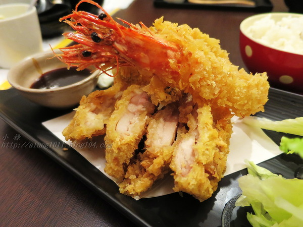 戶谷川和食處:戶谷川和食處‧迷你丼飯嘟嘟好~ ..愛評體驗團