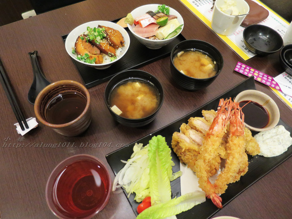 戶谷川和食處：戶谷川和食處‧迷你丼飯嘟嘟好~      ..愛評體驗團