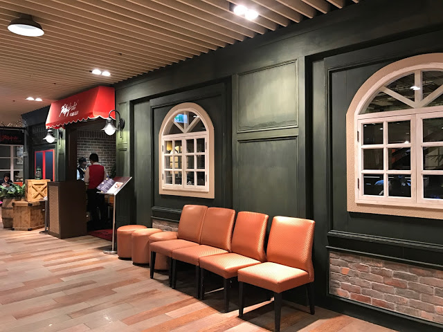 [食記] 新竹 鬥牛士。菲力牛排。紅酒蘑菇牛排CP質頗高!(巨城7F)