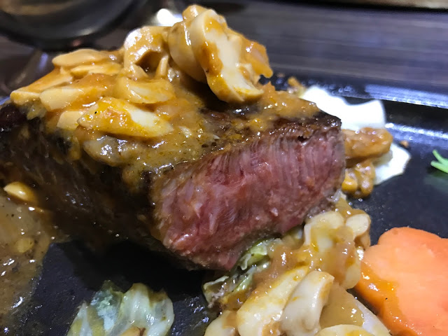 [食記] 新竹 鬥牛士。菲力牛排。紅酒蘑菇牛排CP質頗高!(巨城7F)