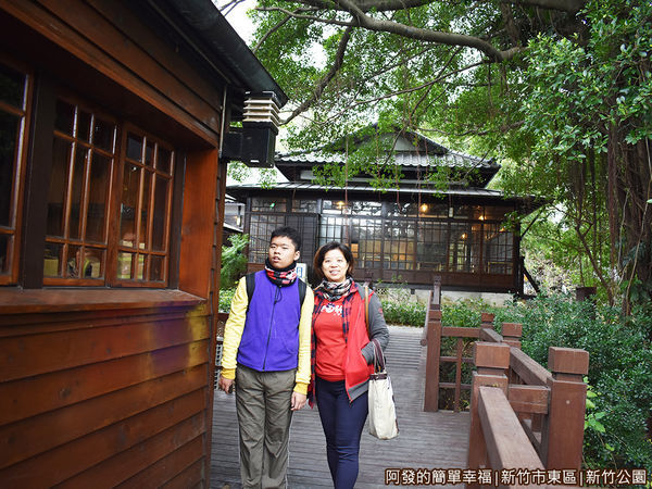 新竹公園22-湖畔料亭-留影.JPG