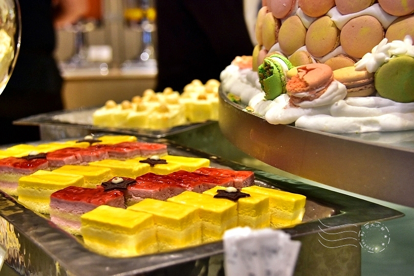 老爺酒店Le Café下午茶：香檳色的吃到飽